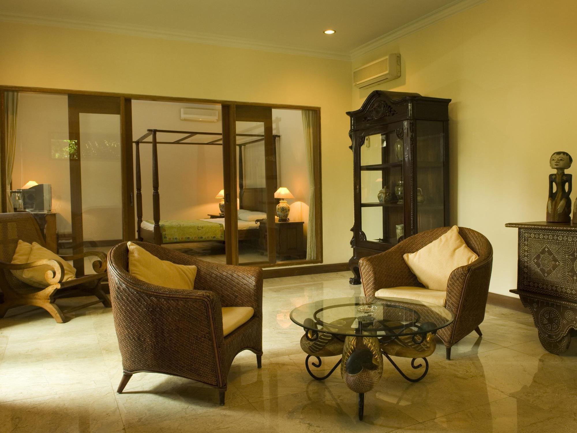 Hotel Puri Bambu Jimbaran Exterior foto